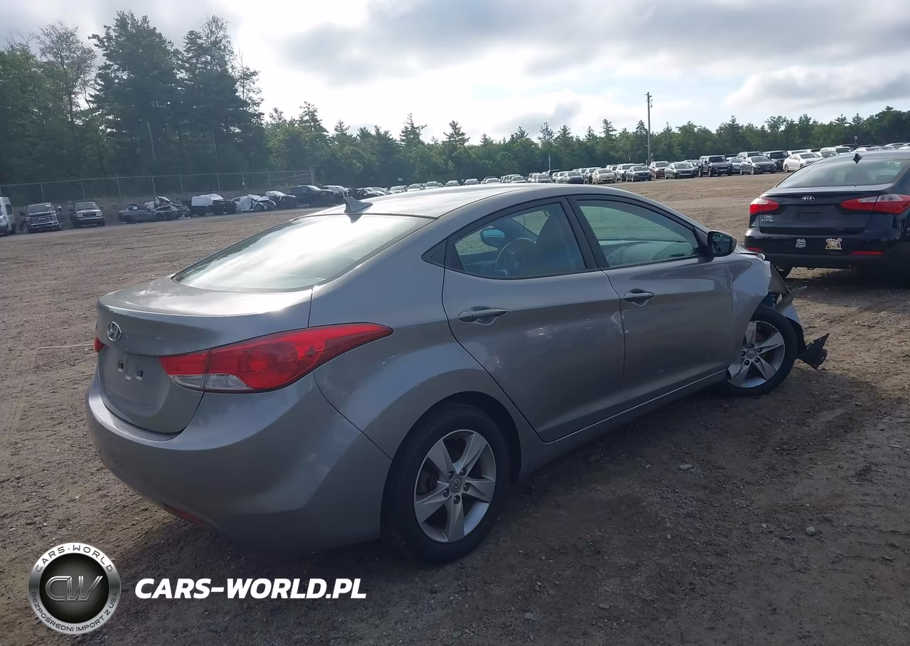 2011 Hyundai Elantra Gls (Ulsan Plant) VIN:KMHDH4AE4BU131757 - 4