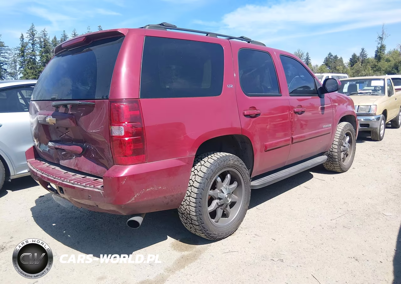 2007 Chevrolet Tahoe Ltz VIN:1GNFK13077R151131 - 4