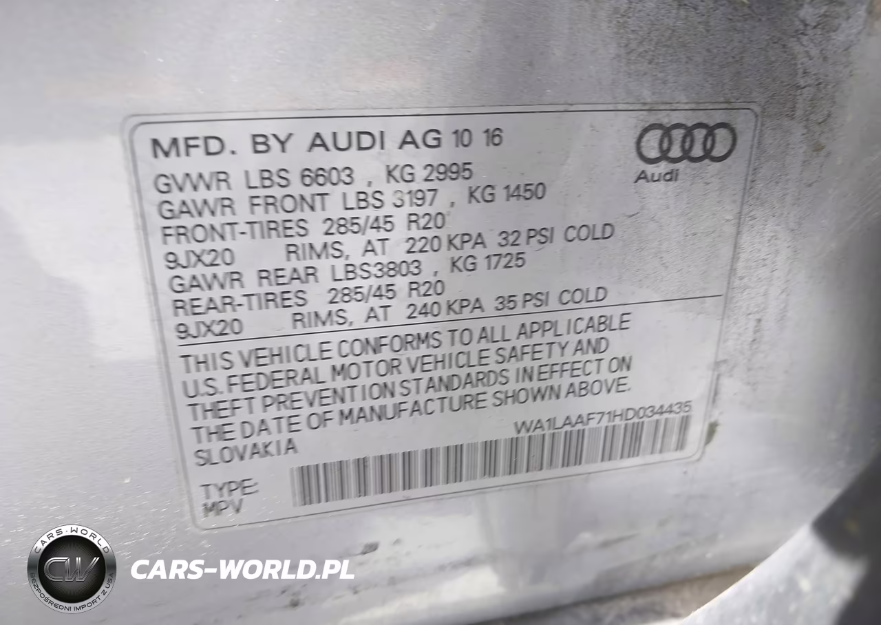 2017 Audi Q7 3.0T Premium VIN:WA1LAAF71HD034435 - 9
