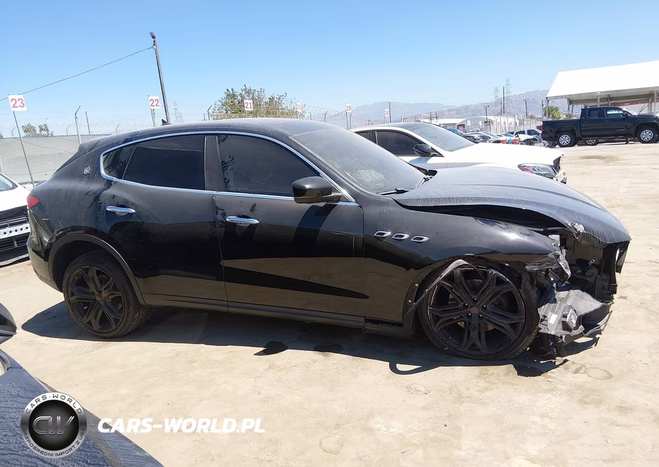 2018 Maserati Levante VIN:ZN661XUA4JX279012 - 14