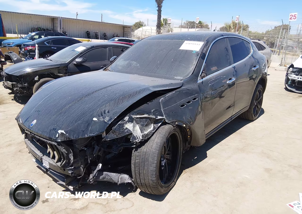 2018 Maserati Levante VIN:ZN661XUA4JX279012 - 2