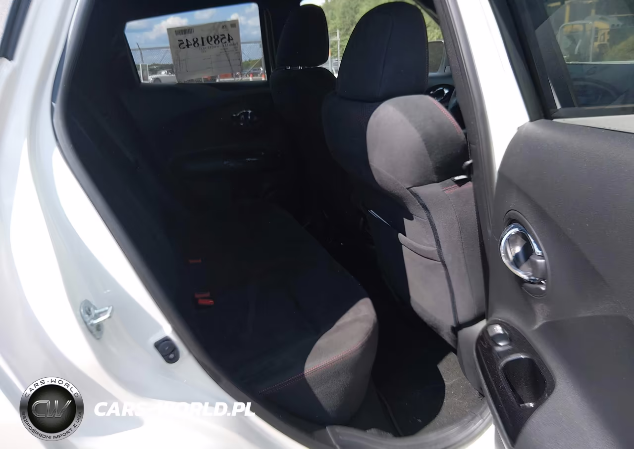 2015 Nissan Juke Nismo VIN:JN8AF5MVXFT562666 - 8
