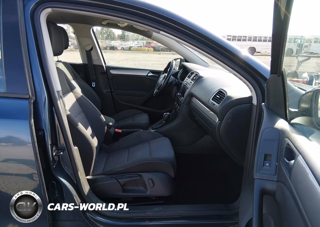 2012 Volkswagen Golf Tdi 4-Door VIN:WVWDM7AJ6CW019465 - 5
