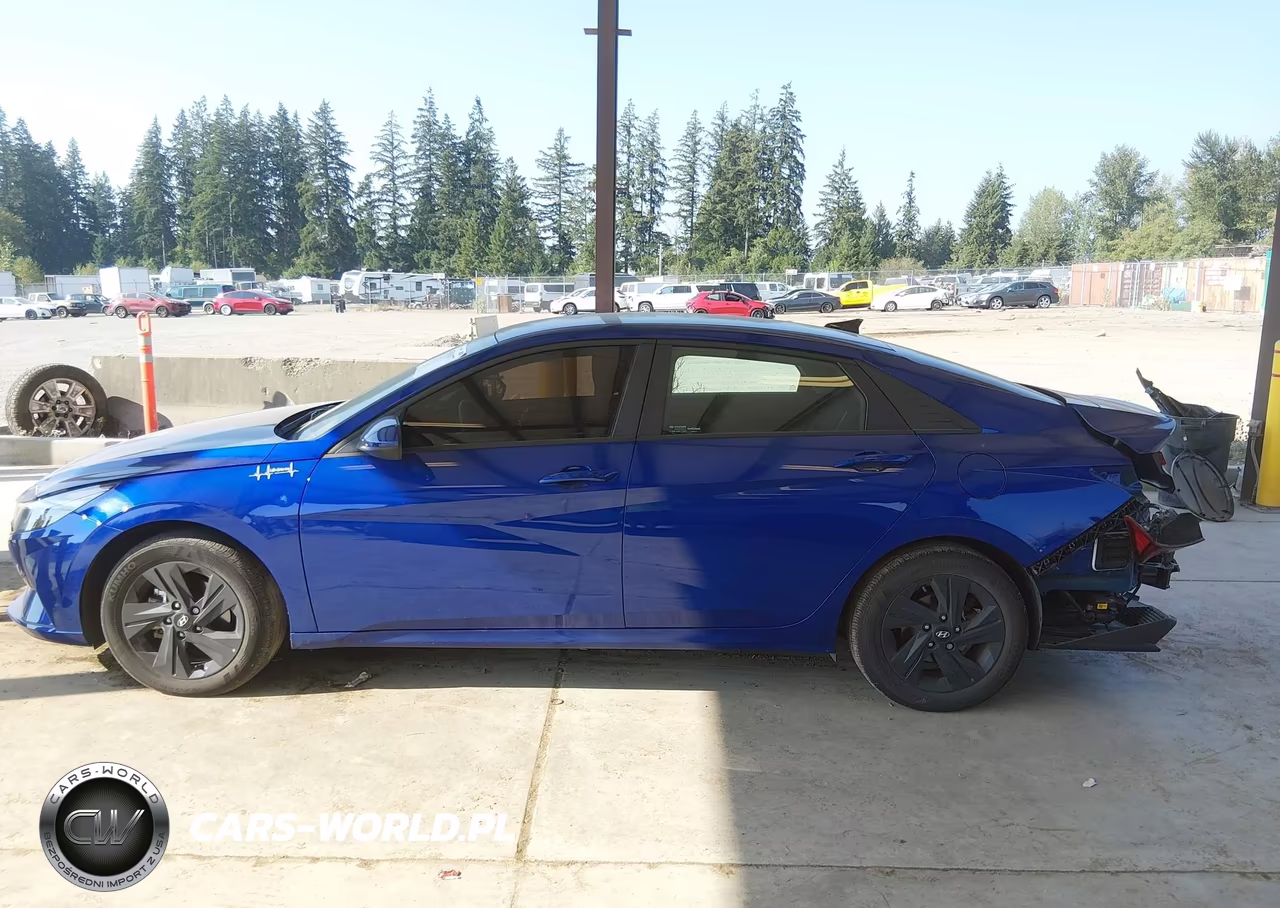 2023 Hyundai Elantra Hybrid Blue VIN:KMHLM4AJ7PU070982 - 15