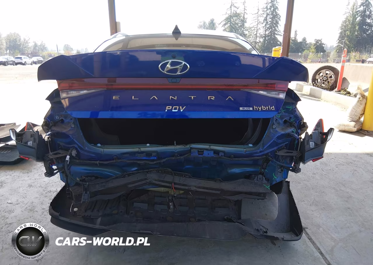 2023 Hyundai Elantra Hybrid Blue VIN:KMHLM4AJ7PU070982 - 6