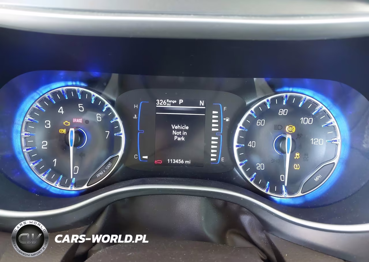 2019 Chrysler Pacifica Touring L VIN:2C4RC1BG6KR640124 - 7