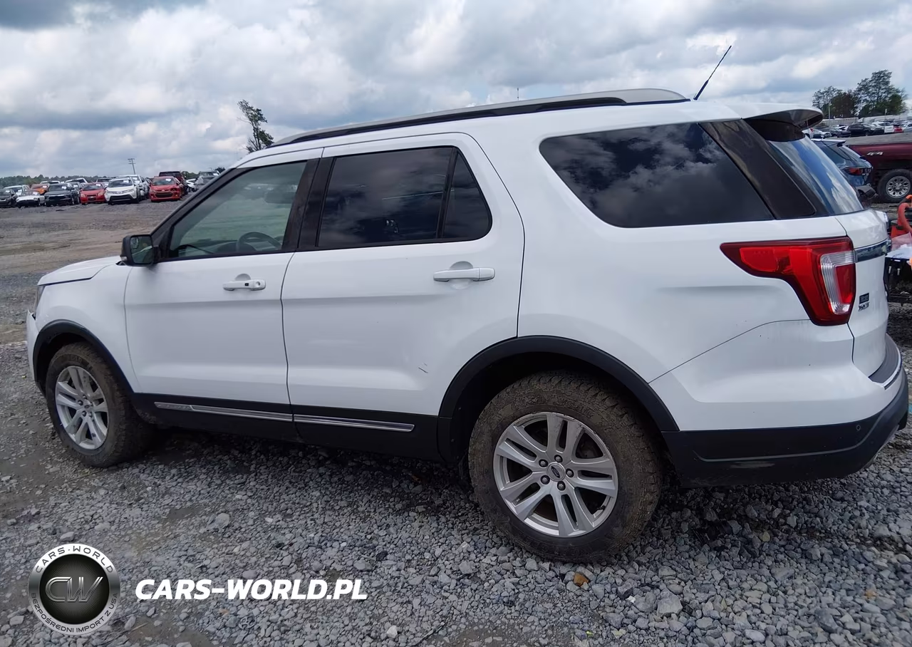 2018 Ford Explorer Xlt VIN:1FM5K8D81JGC74066 - 14