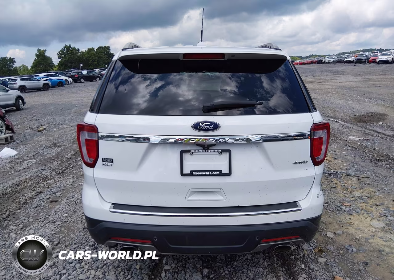 2018 Ford Explorer Xlt VIN:1FM5K8D81JGC74066 - 16