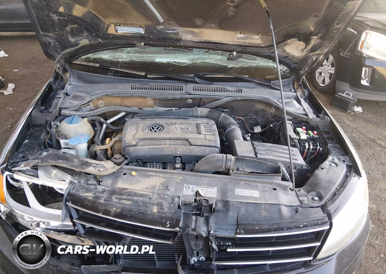 2015 Volkswagen Jetta 1.8T Sport VIN:3VWD17AJXFM428045 - 10