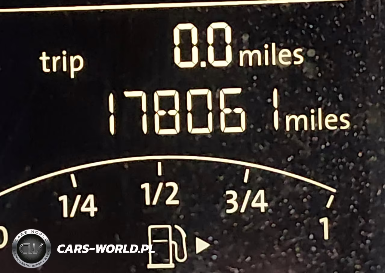 2015 Volkswagen Jetta 1.8T Sport VIN:3VWD17AJXFM428045 - 15