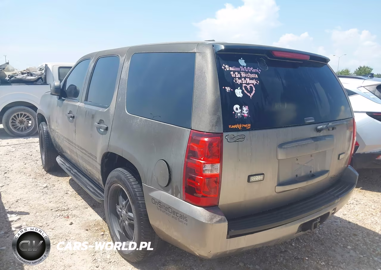 2012 Chevrolet Tahoe Commercial VIN:1GNLC2E03CR284398 - 3
