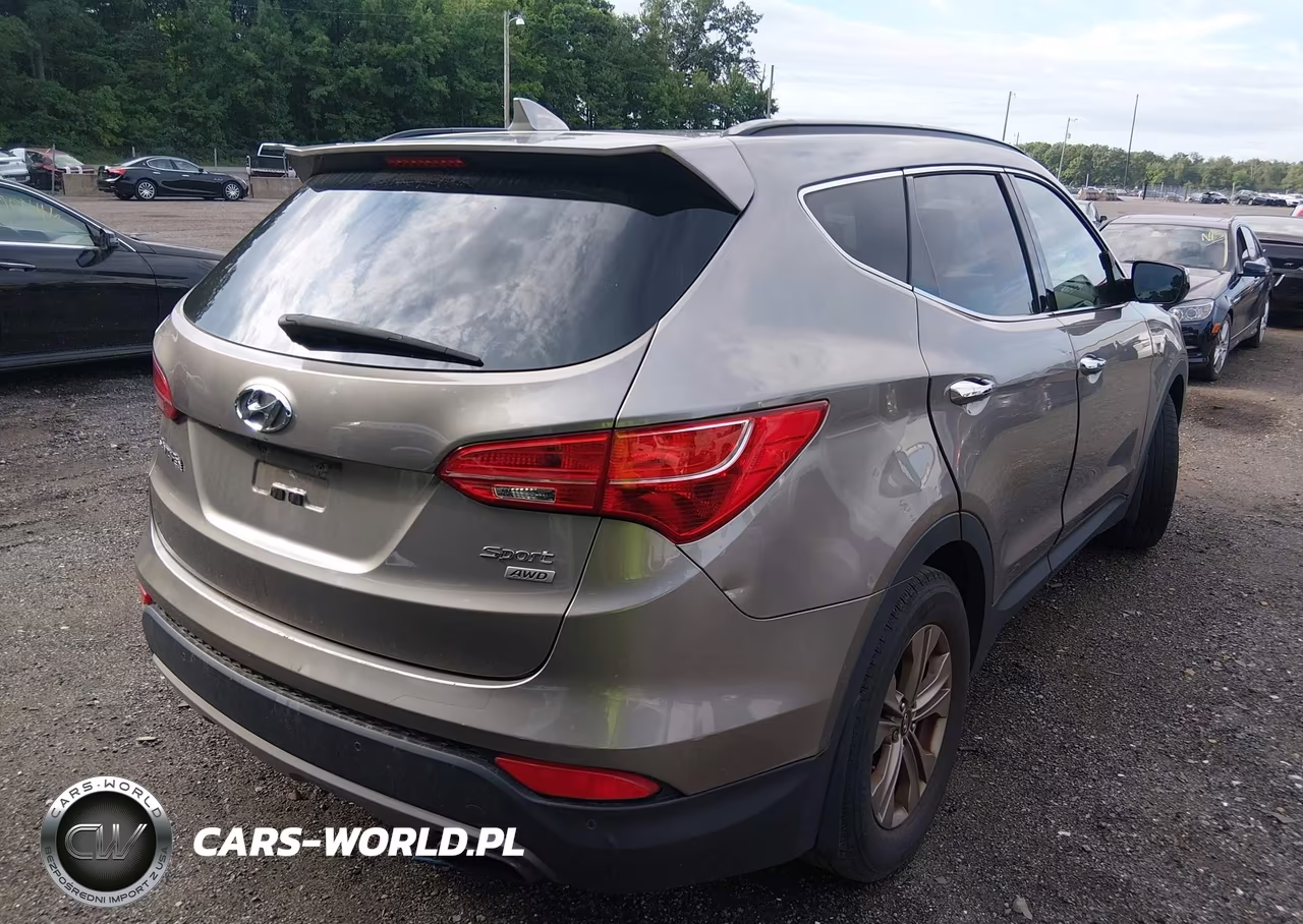 2015 Hyundai Santa Fe Sport 2.4L VIN:5XYZUDLB3FG285585 - 4