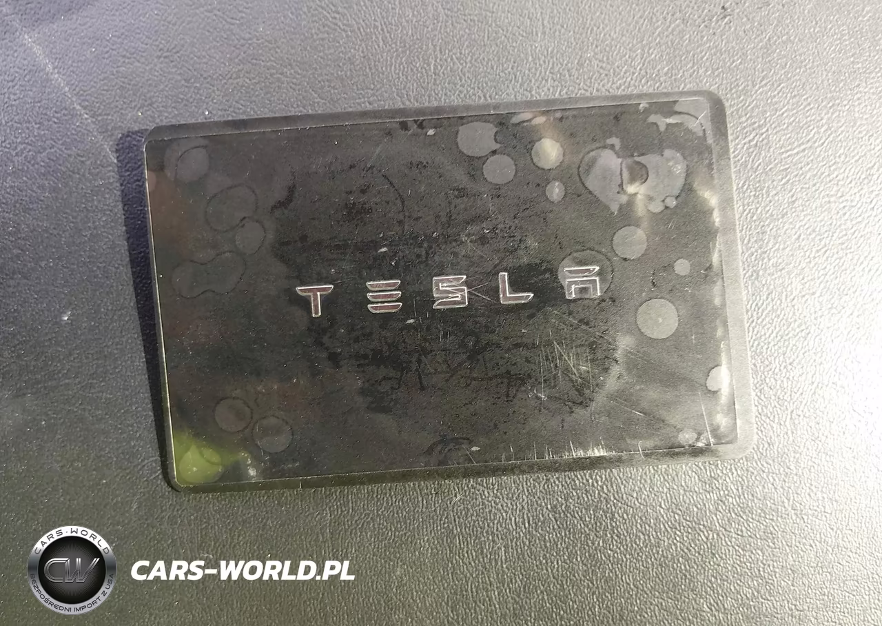 2018 Tesla Model 3 Long Range-Mid Range VIN:5YJ3E1EA5JF058999 - 11