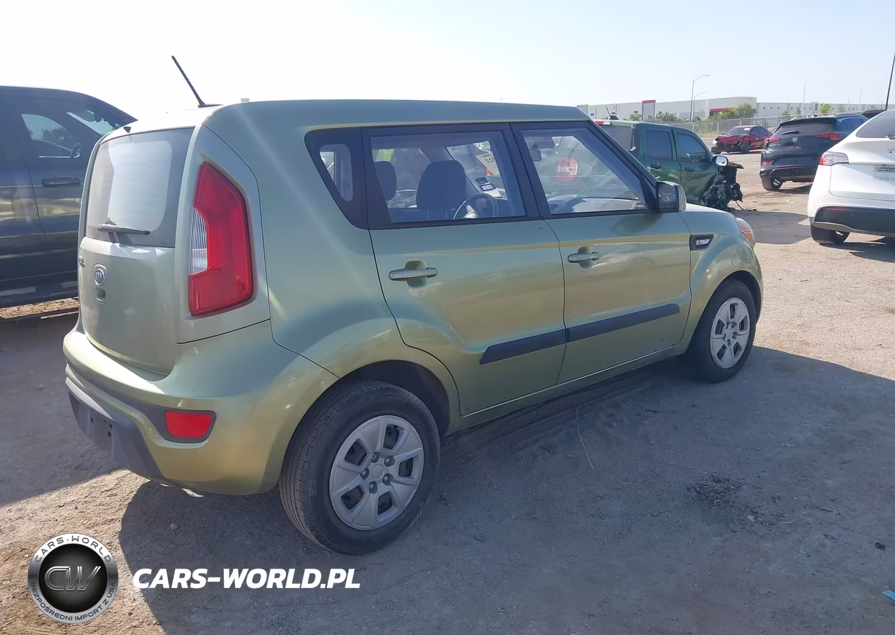 2012 Kia Soul VIN:KNDJT2A52C7376387 - 4