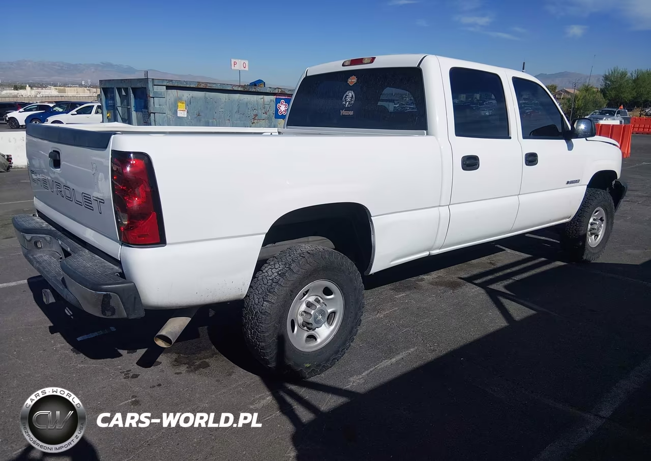 2006 Chevrolet Silverado 2500Hd Work Truck VIN:1GCHC23U66F204912 - 4