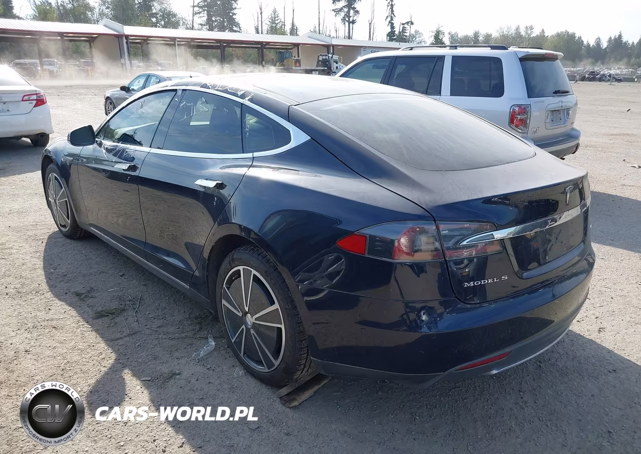 2014 Tesla Model S P85 VIN:5YJSA1H14EFP50339 - 3