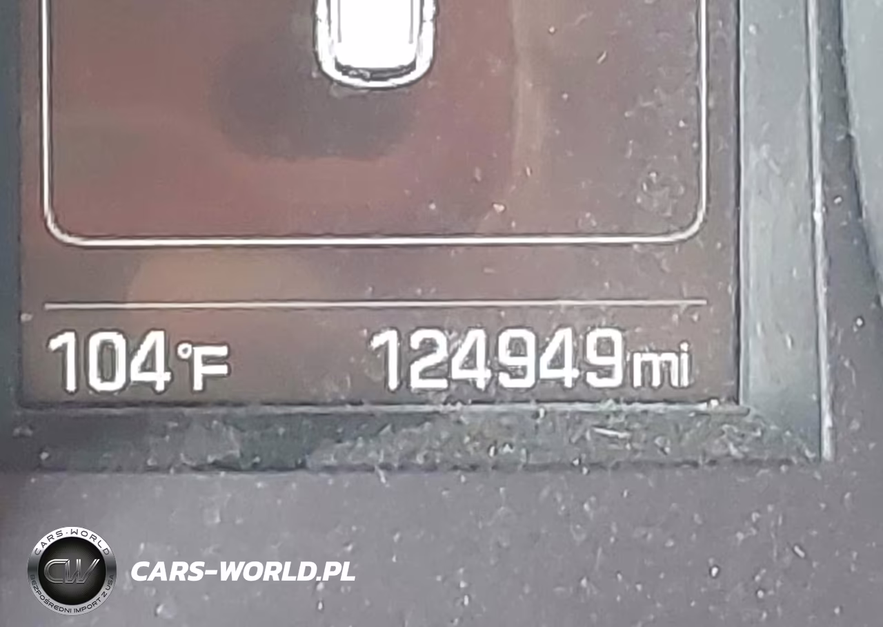 2017 Hyundai Santa Fe Sport 2.4L VIN:5XYZU3LBXHG491001 - 15