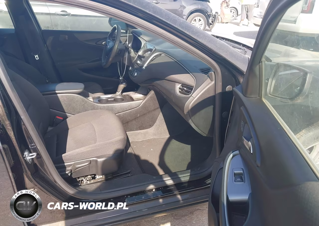 2019 Chevrolet Malibu 1Ls VIN:1G1ZB5ST3KF175986 - 5