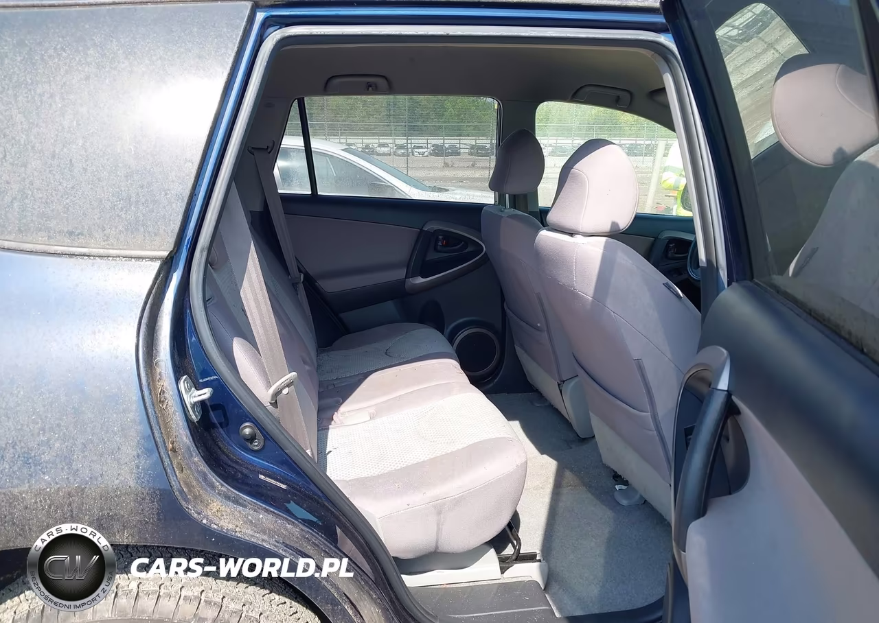 2007 Toyota Rav4 VIN:JTMZD33VX75035582 - 8