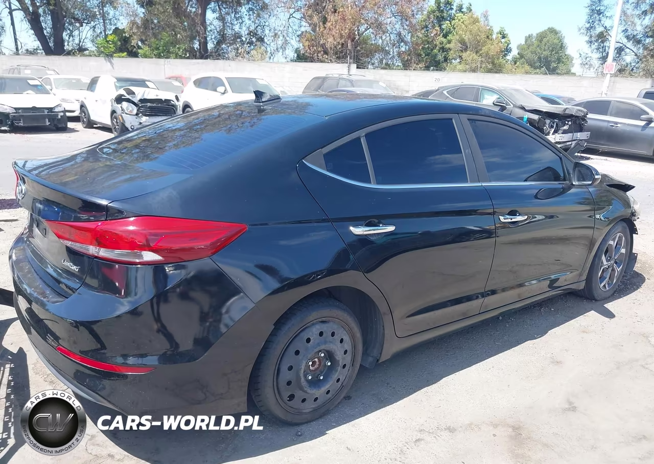 2017 Hyundai Elantra Limited VIN:KMHD84LF6HU073956 - 4