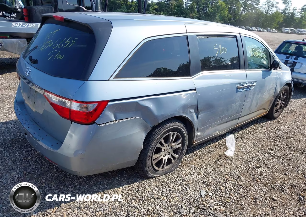 2011 Honda Odyssey Ex VIN:5FNRL5H45BB020669 - 4