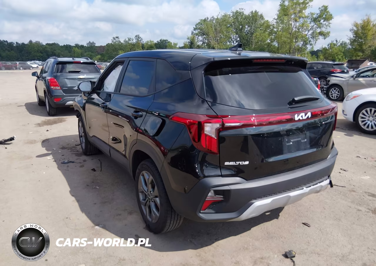 2026 Kia Seltos Lx VIN:KNDEPCAA9T7915323 - 3