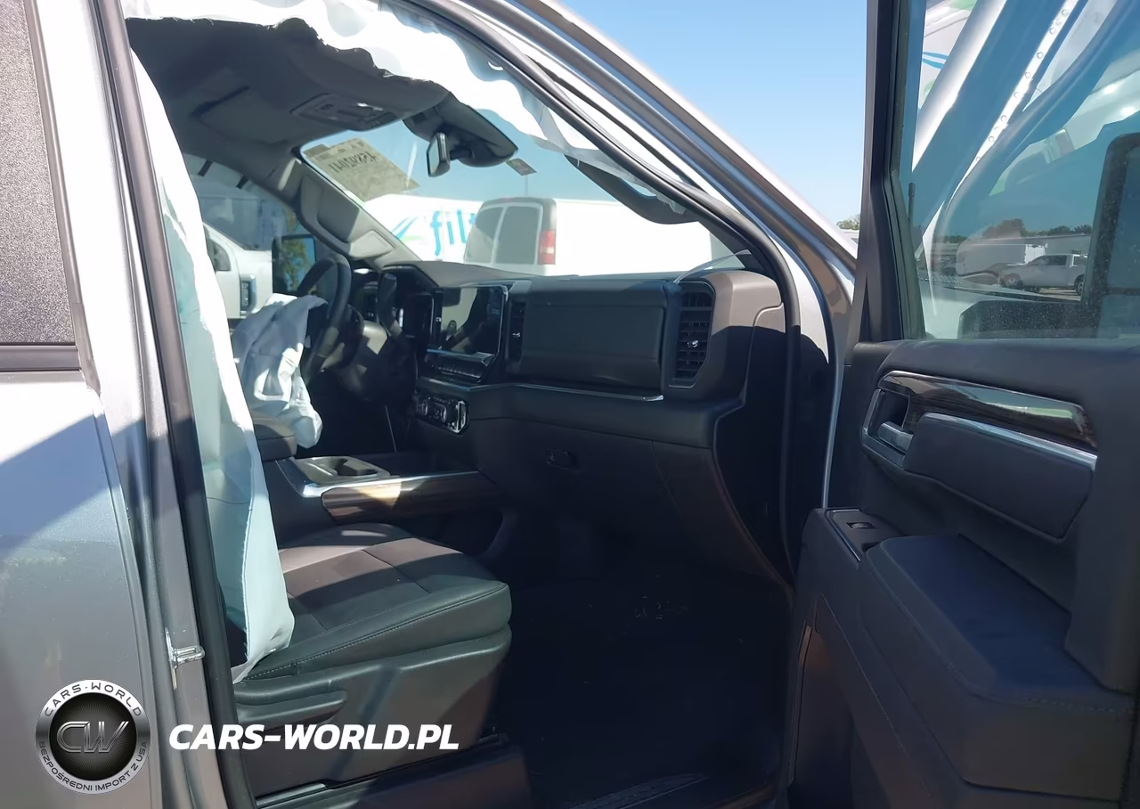 2025 Chevrolet Silverado 2500Hd 4Wd Standard Bed Lt VIN:2GC4KNEY3S1174711 - 5