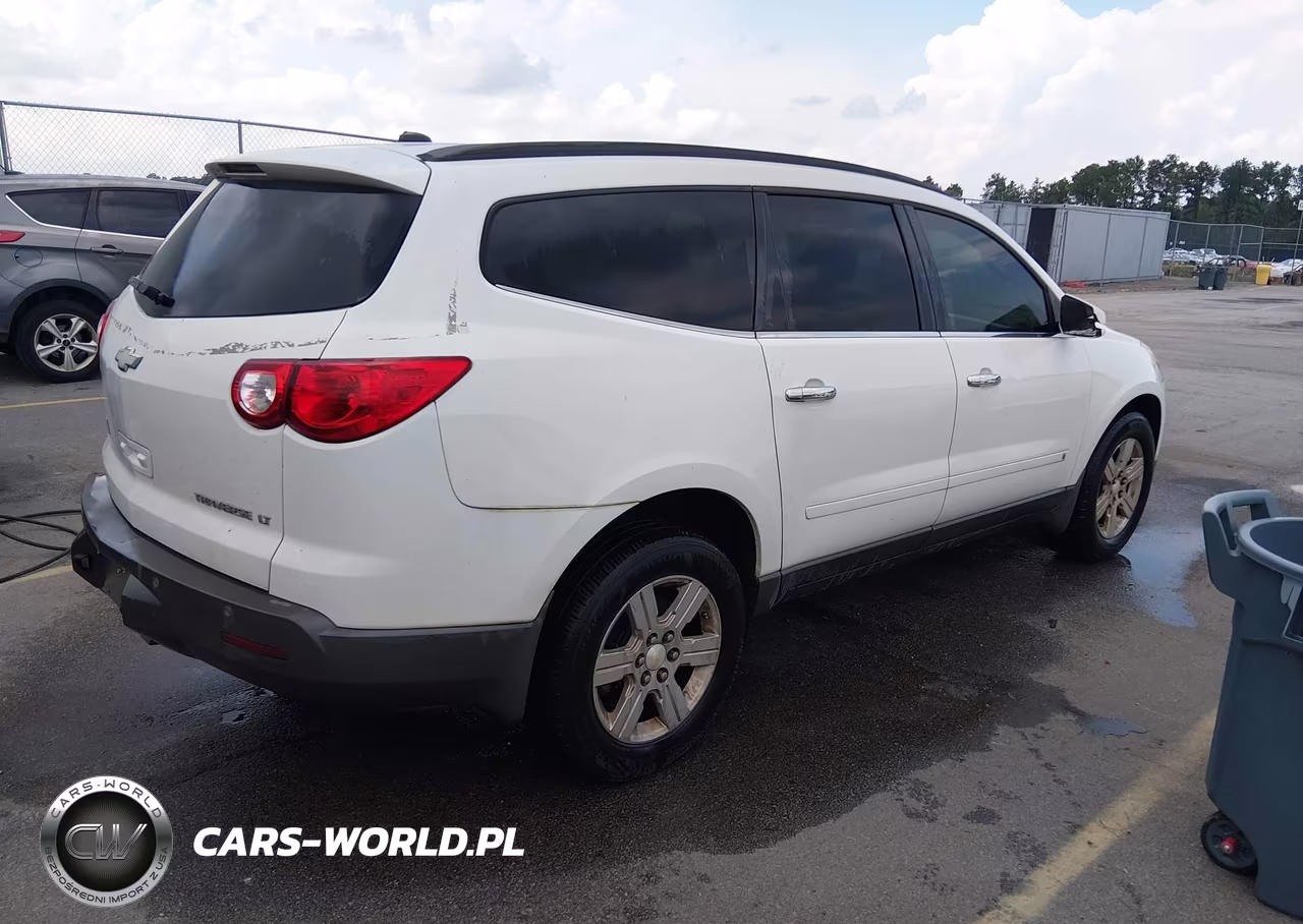 2010 Chevrolet Traverse Lt VIN:1GNLRFED9AS137159 - 4