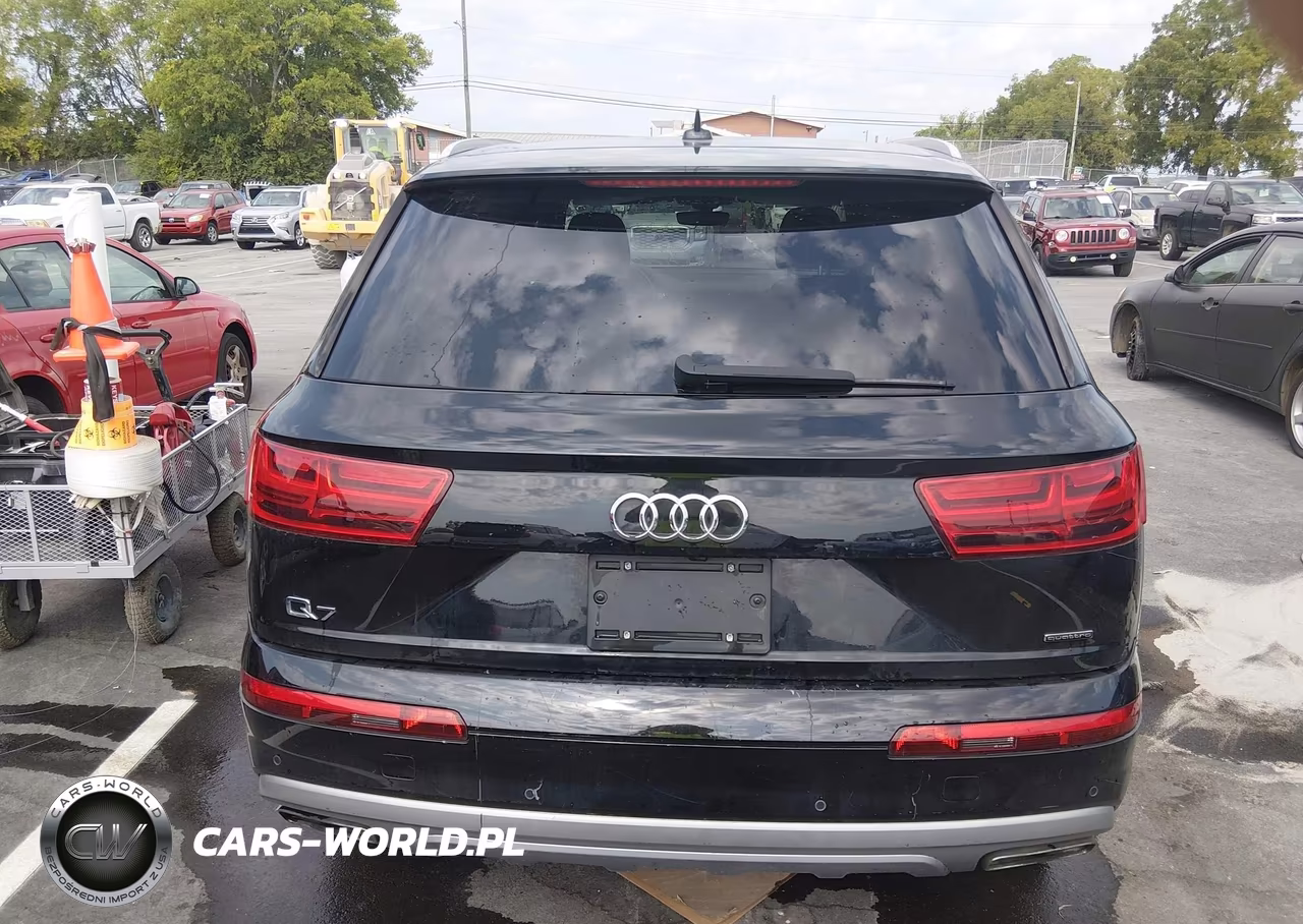 2018 Audi Q7 2.0T Premium VIN:WA1AHAF73JD029858 - 16