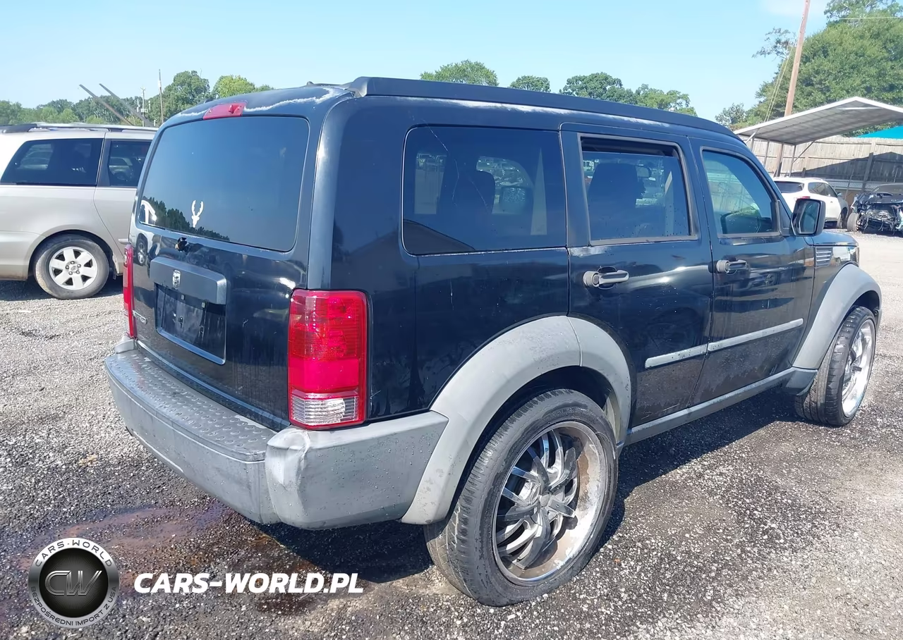 2007 Dodge Nitro Sxt VIN:1D8GT28K27W705818 - 4