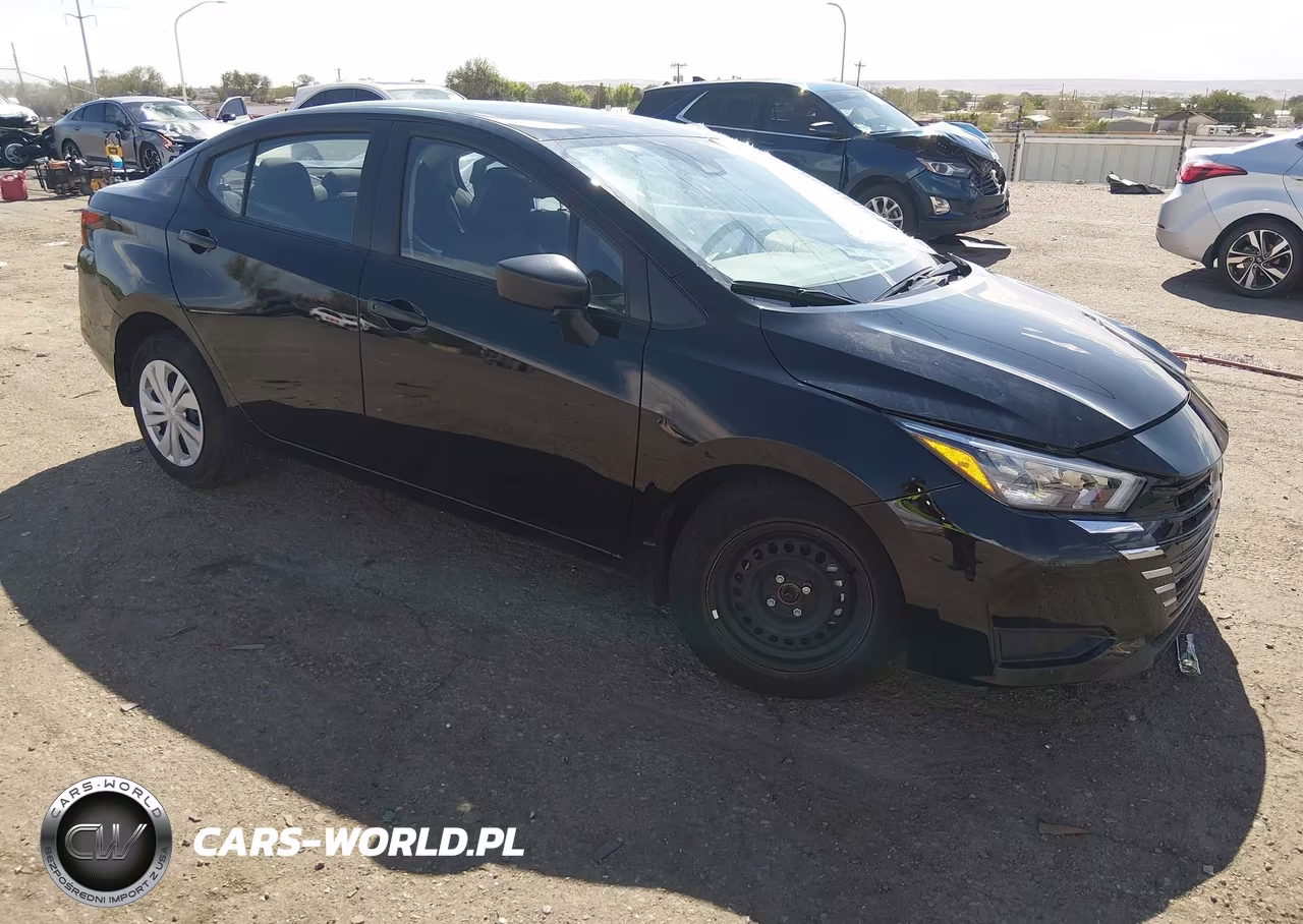 2025 Nissan Versa 1.6 S – zdjęcie 1 z 17