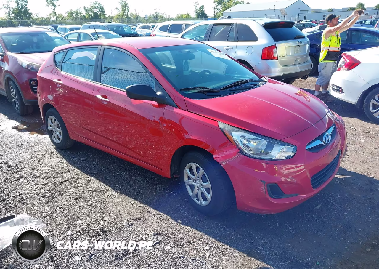 2012 Hyundai Accent Gs