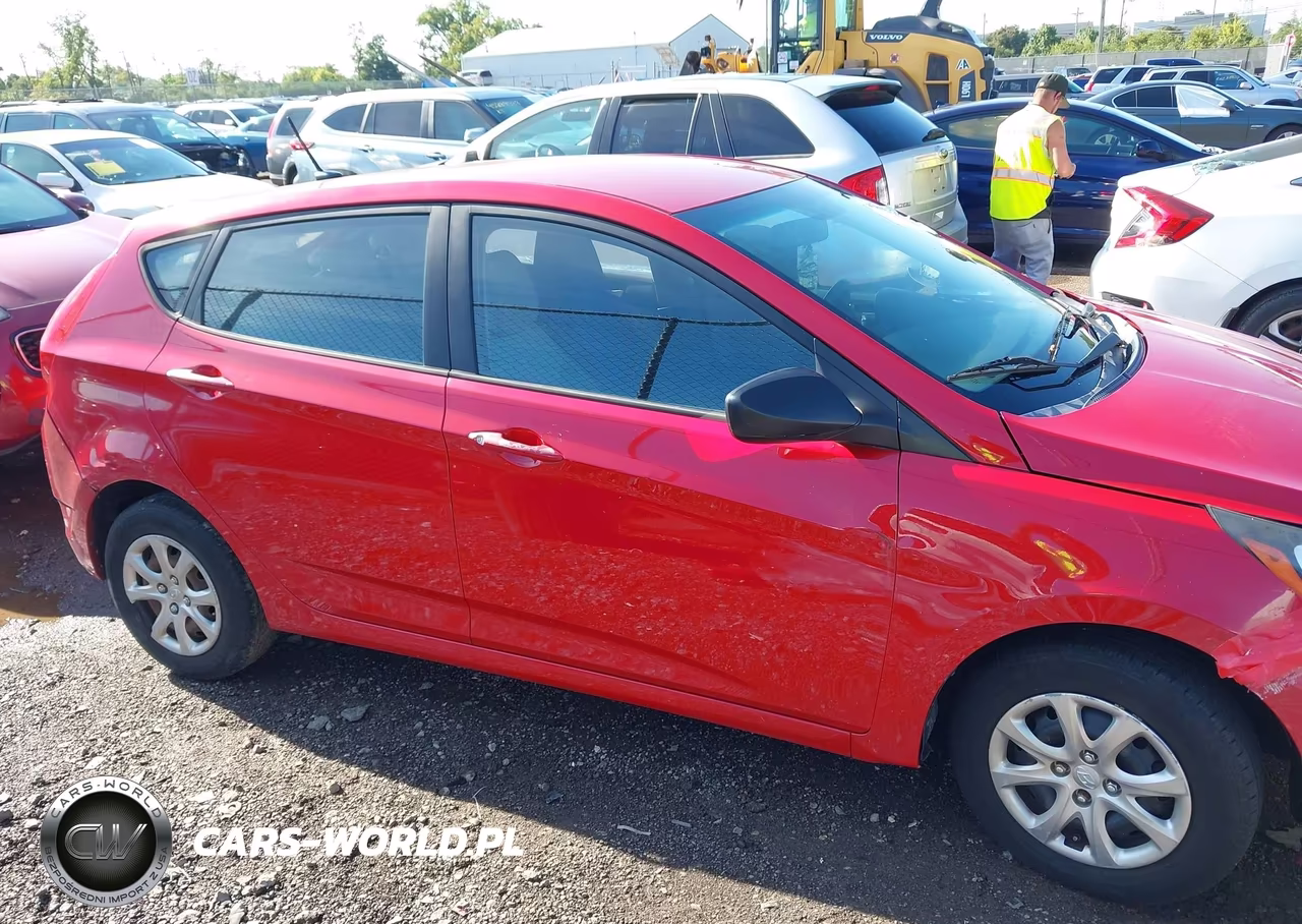 2012 Hyundai Accent Gs VIN:KMHCT5AE7CU048535 - 14