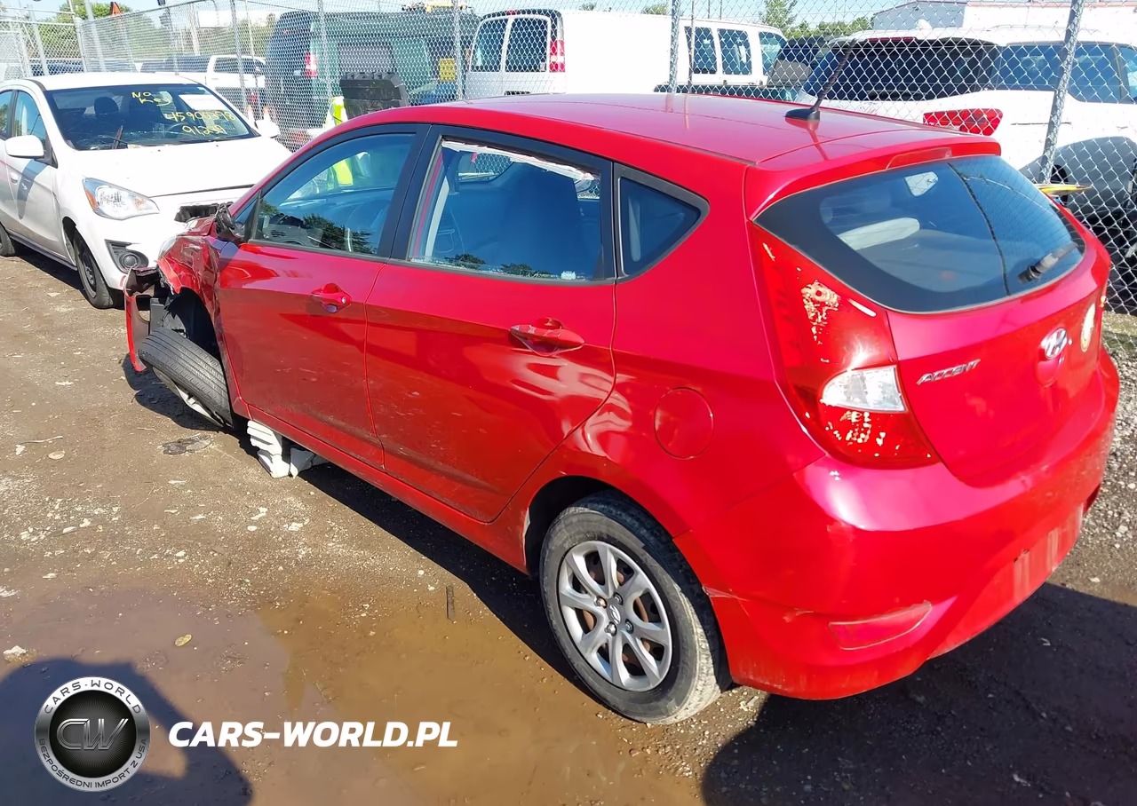 2012 Hyundai Accent Gs VIN:KMHCT5AE7CU048535 - 3