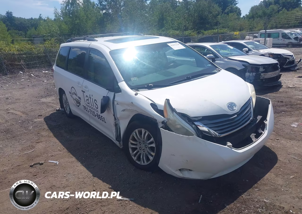 2011 Toyota Sienna Xle V6 – zdjęcie 1 z 16