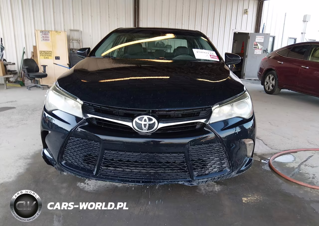 2016 Toyota Camry Xse VIN:4T1BF1FK3GU594152 - 12