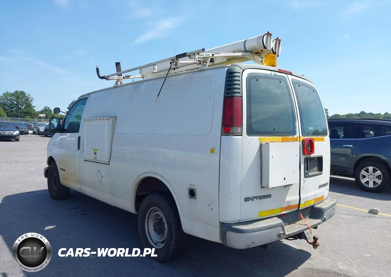 2000 Chevrolet Express VIN:1GCHG35R8Y1144585 - 3