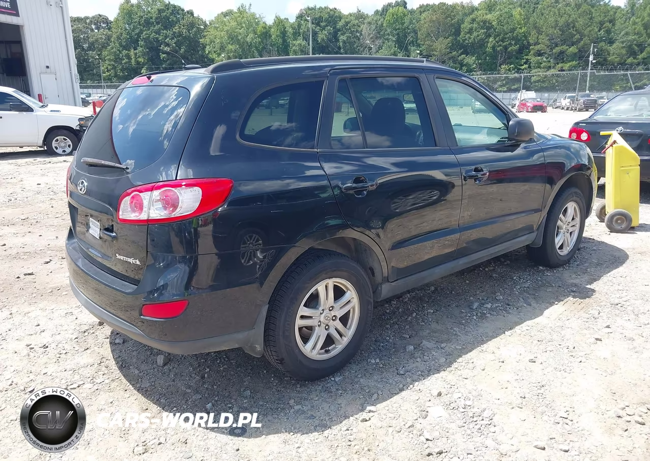 2011 Hyundai Santa Fe Gls VIN:5XYZG3AB1BG078028 - 4