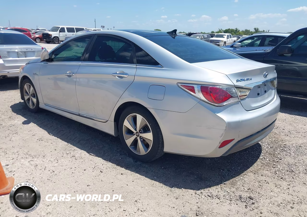 2011 Hyundai Sonata Hybrid VIN:KMHEC4A41BA018568 - 3