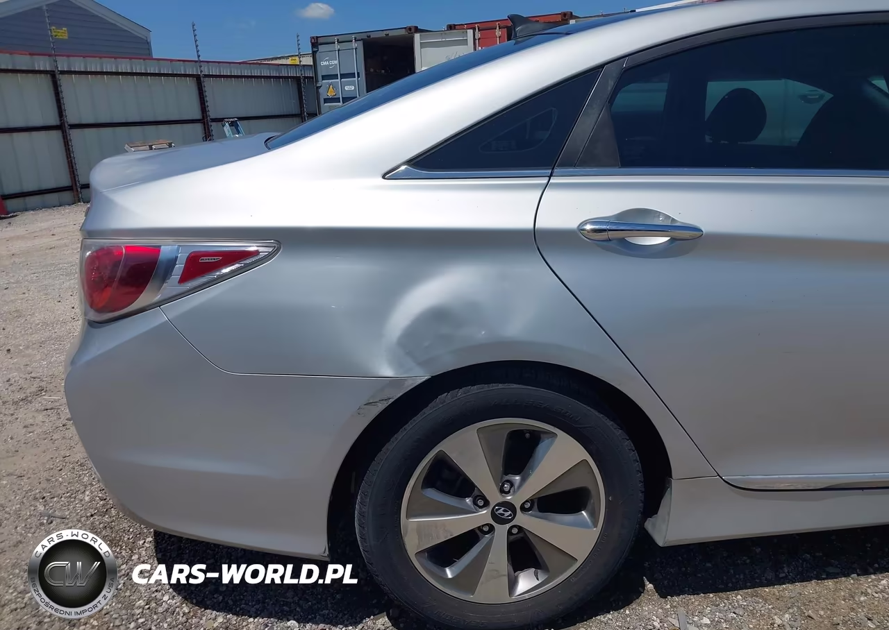 2011 Hyundai Sonata Hybrid VIN:KMHEC4A41BA018568 - 6