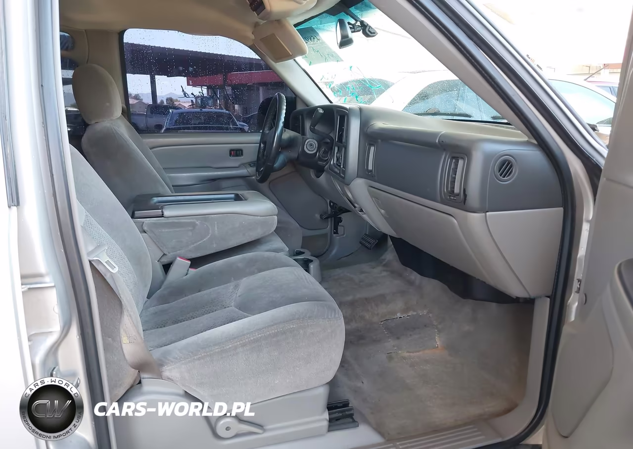 2005 Chevrolet Tahoe Ls VIN:1GNEC13Z85J263973 - 5