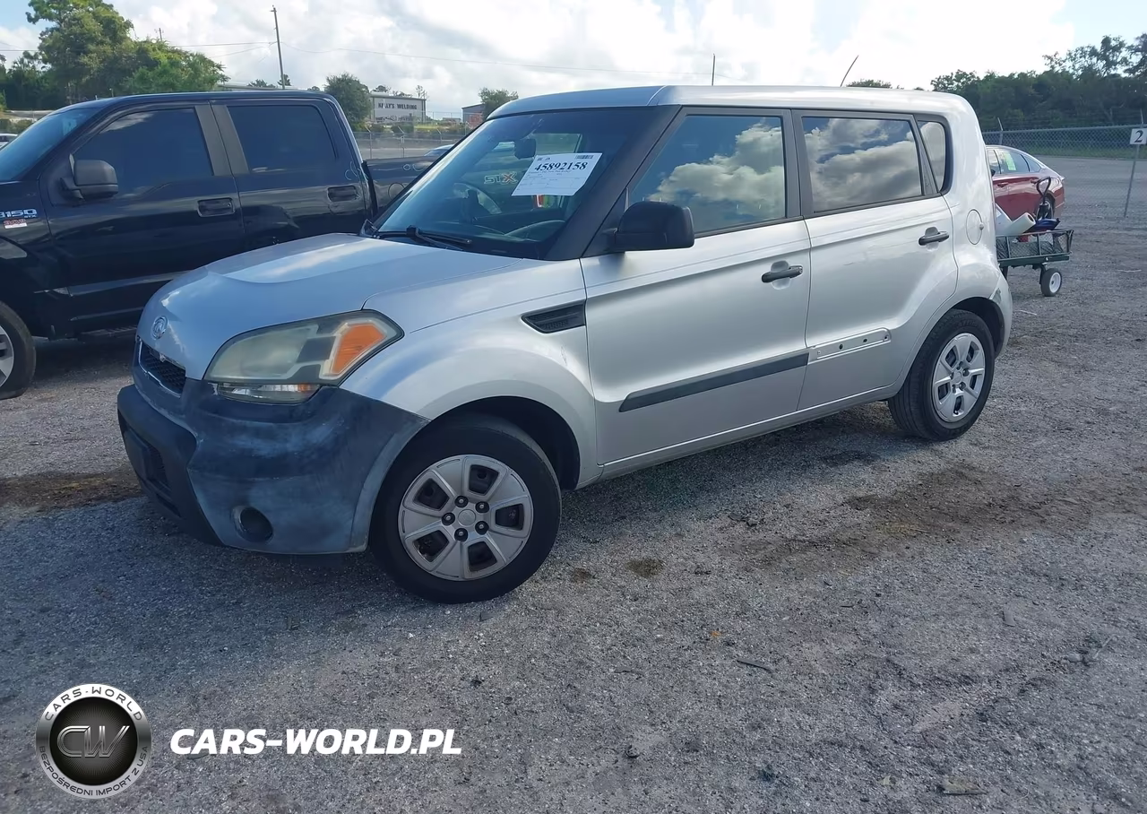 2011 Kia Soul VIN:KNDJT2A12B7725348 - 2