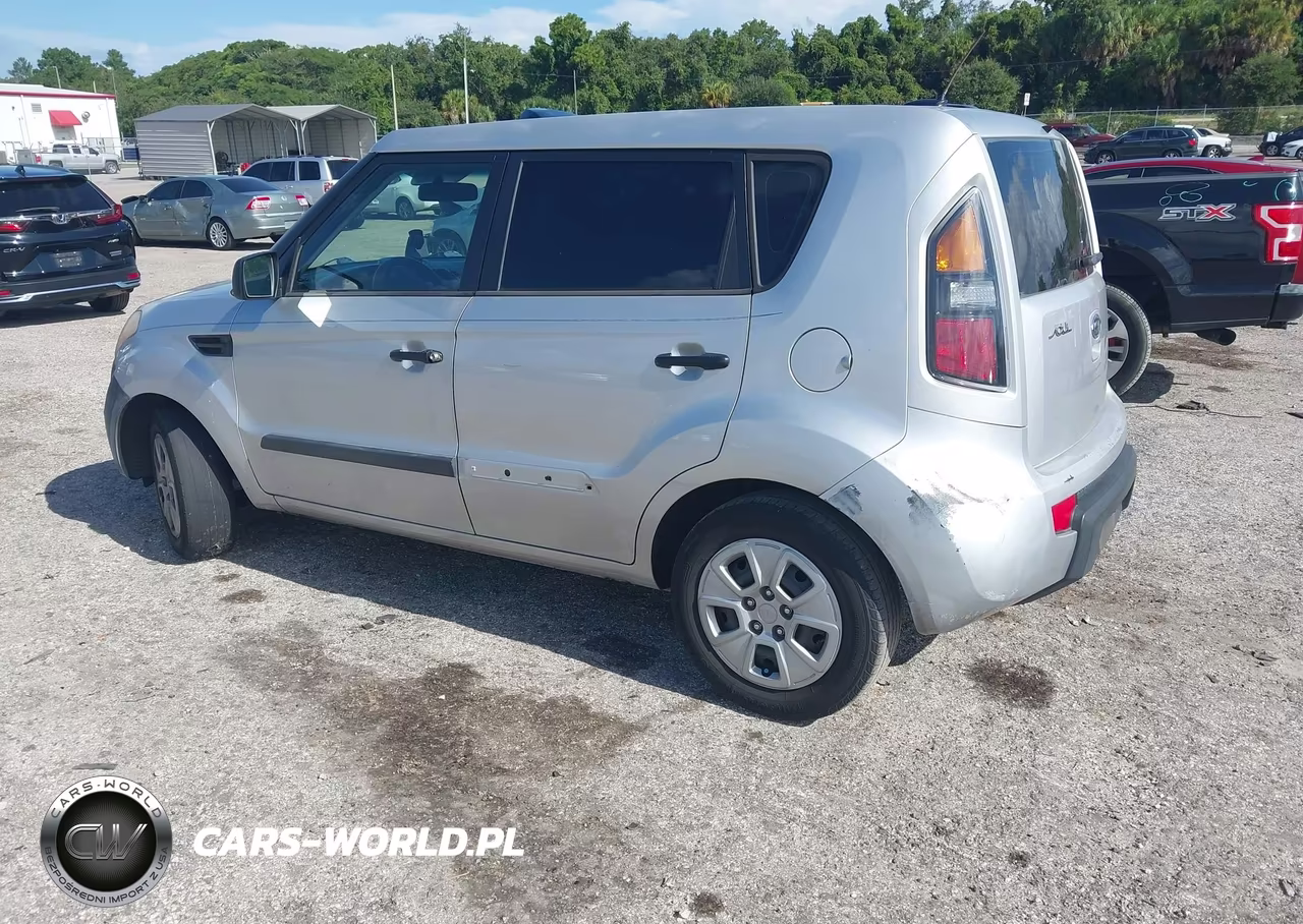 2011 Kia Soul VIN:KNDJT2A12B7725348 - 3