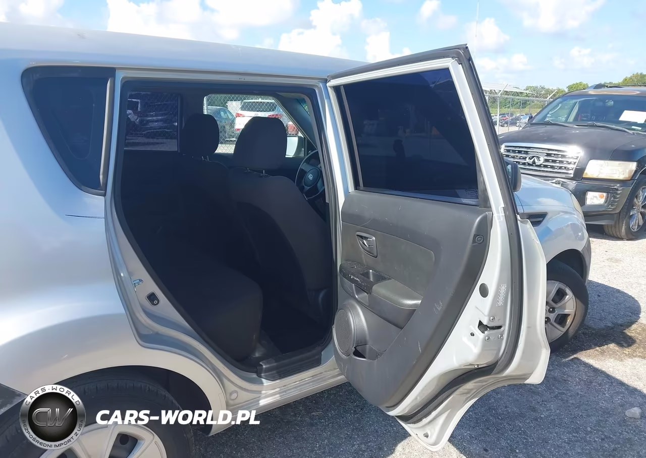 2011 Kia Soul VIN:KNDJT2A12B7725348 - 8