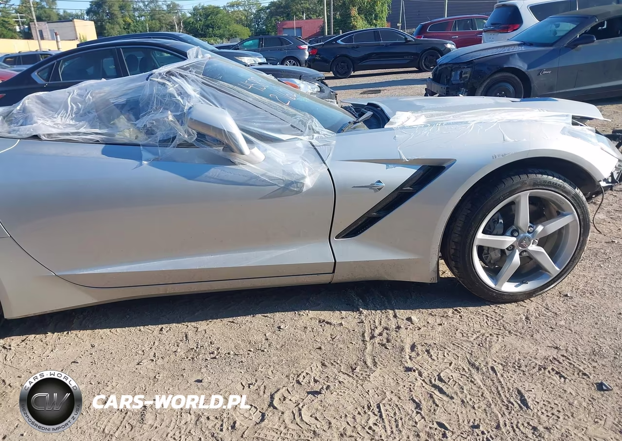 2014 Chevrolet Corvette Stingray VIN:1G1YD3D71E5123535 - 13