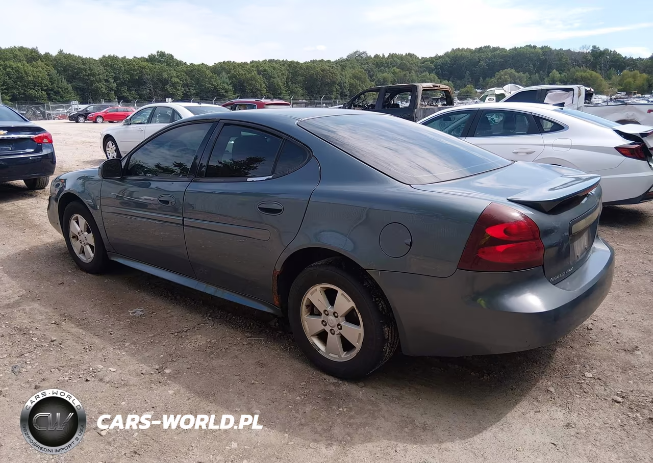 2007 Pontiac Grand Prix VIN:2G2WP552971214131 - 3