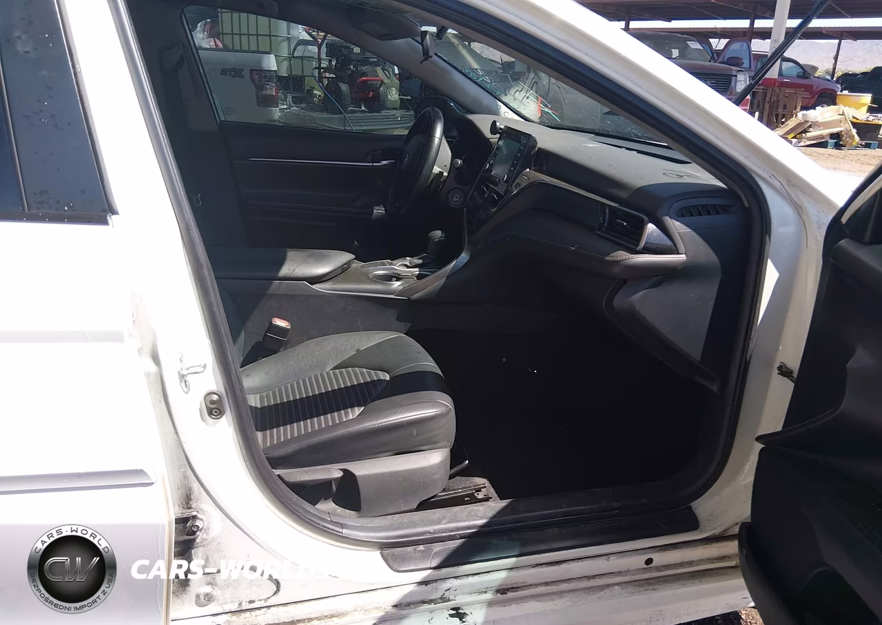 2022 Toyota Camry Se Nightshade Edition VIN:4T1G11AK5NU022198 - 5