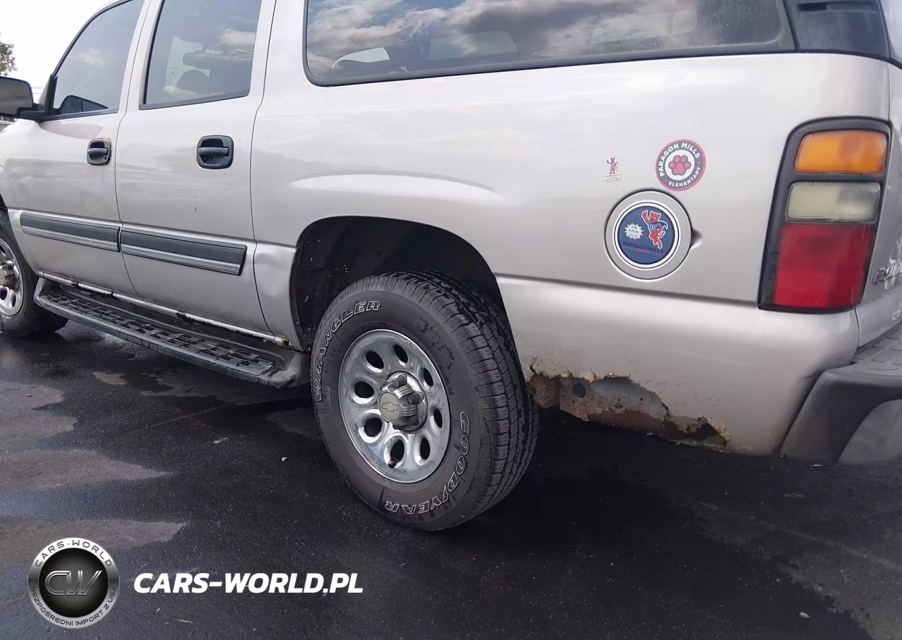 2004 Chevrolet Suburban 1500 Ls VIN:1GNFK16ZX4J283594 - 6