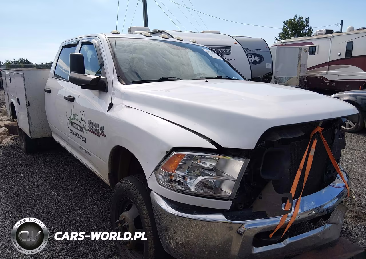 2018 Ram 3500 Chassis Tradesman-Slt-Laramie