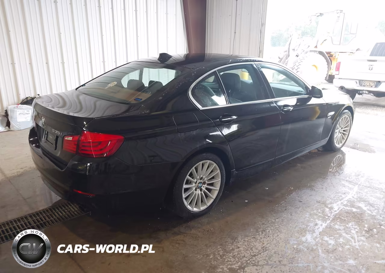 2011 BMW 535I xDrive VIN:WBAFU7C50BDU55051 - 4
